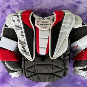 Junior Large/Extra Large CCM EFLEX 5.5 Goalie Chest Protector (Used)