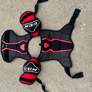 Large Youth CCM RBZ Shoulder Pads (Used)