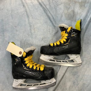 Youth Bauer Supreme S27 Hockey Skates Regular Width 12 (Used)