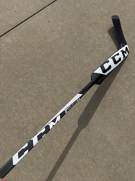 Junior CCM Eflex 5.5 Goalie Stick Regular 21" Paddle (Used)
