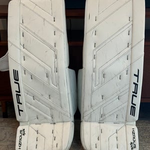 2024 32" True Hzrdus 9x4 Goalie Leg Pads (Used)