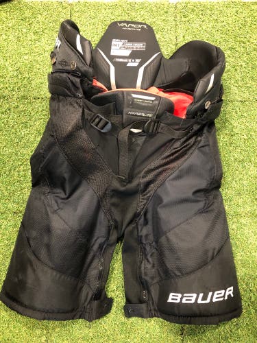 Intermediate Large Bauer Vapor Hyperlite Hockey Pants (Used)