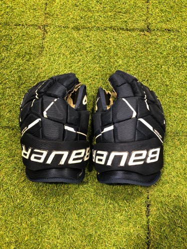 Senior Bauer Supreme M5 Pro Gloves 14" (Used)