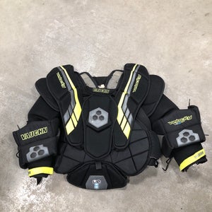 Intermediate Extra Large Vaughn Velocity VE8 Int Goalie Chest Protector (Used)