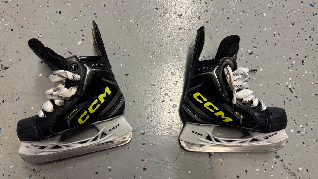 CCM Tacks XF 80 Hockey Skates Regular Width 10 (Used)