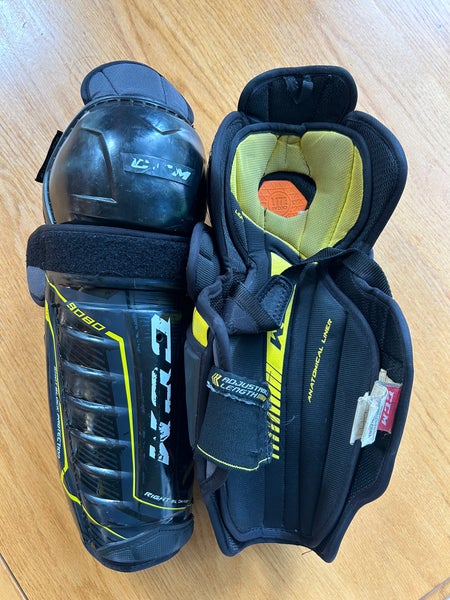 Intermediate CCM Tacks 9080 13" Shin Pads (Used)