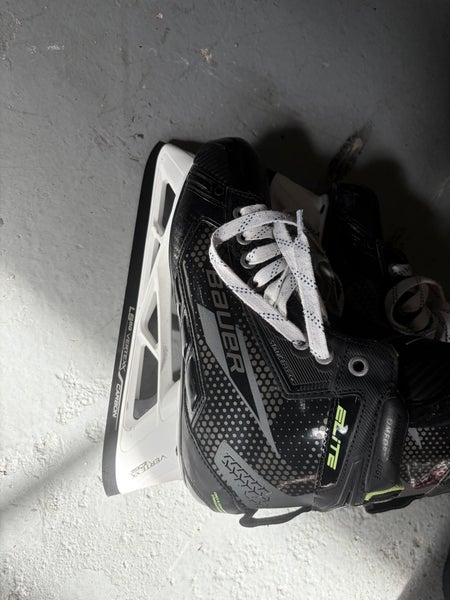 2024 Bauer Elite Hockey Goalie Skates Wide Width 8.5 (Used)