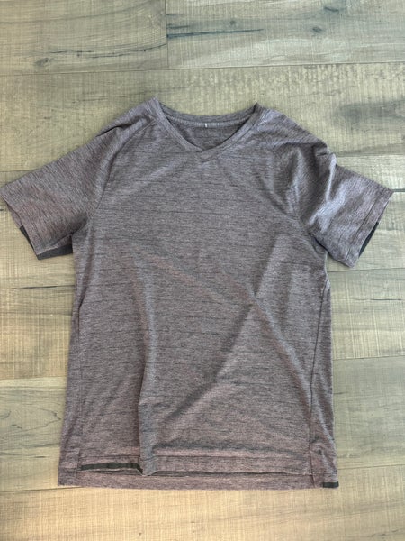Lululemon V Neck Shirt M