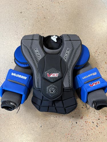 Senior Small Vaughn V10 Pro Goalie Chest Protector (New)