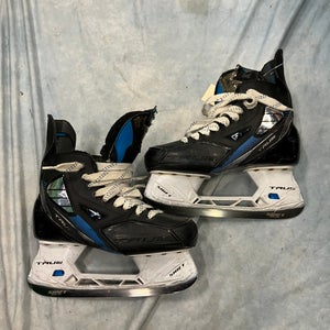 Senior True TF7 Hockey Skates Wide Width 7 (Used)