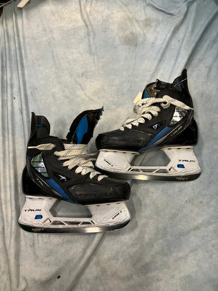 Senior True TF7 Hockey Skates Wide Width 7 (Used)