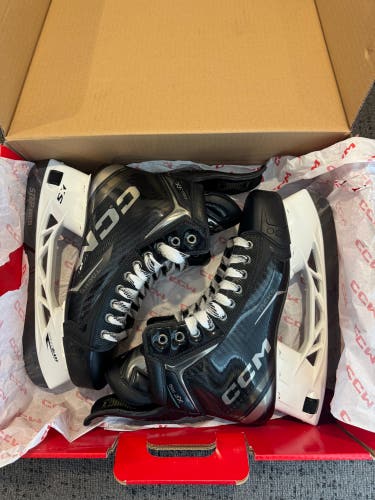 2024 CCM Tacks XF Pro Hockey Skates Wide Width 8.5 (Used)