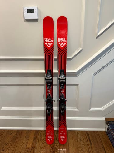Black Crows Camox Jr Skis 149 w Bindings