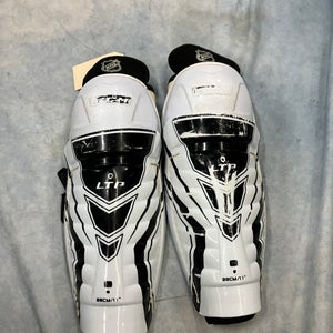 Junior CCM LTP Shin Pads 11" (Used)