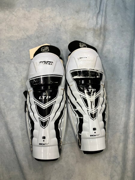 Junior CCM LTP Shin Pads 11" (Used)