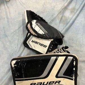 Youth Bauer Prodigy Goalie Gloven& Blocker Set Regular (Used)