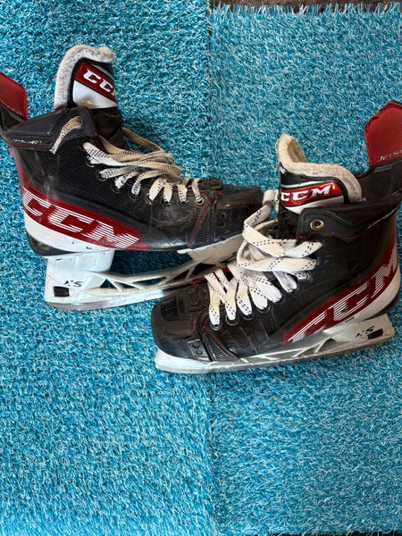 Senior Size 8 CCM JetSpeed FT4 Hockey Skates Tapered Fit (Used)