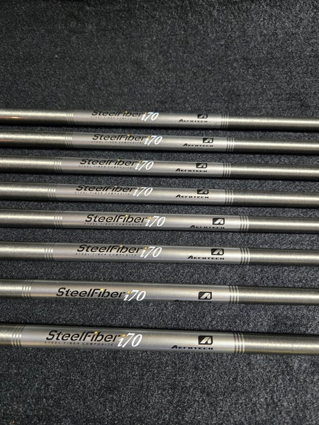 Men's I70 Shaft Regular Flex Graphite Shaft (Used) 4-sw