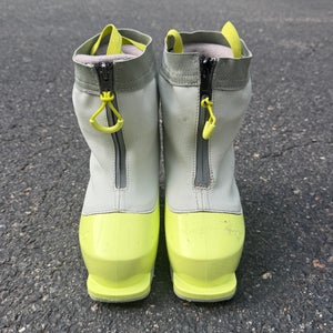 Fischer One Mondo 19 & 19.5 Kid's Ski Boots (Used)