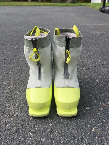 Fischer One Mondo 19 & 19.5 Kid's Ski Boots (Used)
