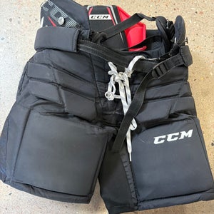 Black Junior Medium CCM HPG 1.5 Hockey Goalie Pants (Used)