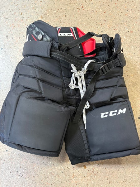 Black Junior Medium CCM HPG 1.5 Hockey Goalie Pants (Used)