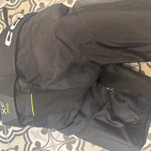 Senior Large CCM Tacks XF Pro Hockey Pants (Used)