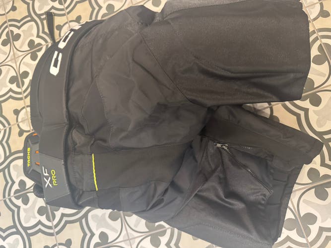 Senior Large CCM Tacks XF Pro Hockey Pants (Used)