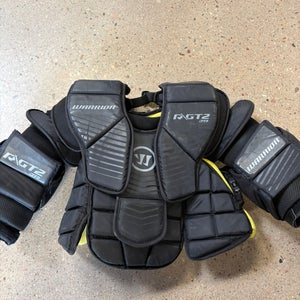Junior Small / Medium Warrior Ritual GT2 Goalie Chest Protector (Used)