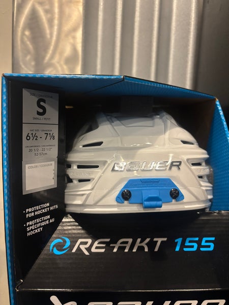 Small Bauer Re-Akt 155 Helmet (New)