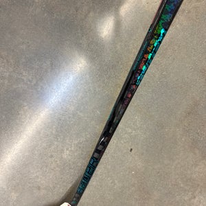 Intermediate Bauer Twitch Hockey Stick Right Handed P28 (Used)