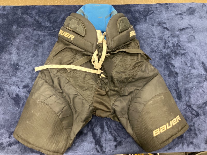 Black Senior Medium Bauer Nexus 1000 Hockey Pants (Used)