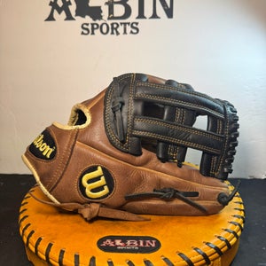 Wilson A1000 RH Infield Baseball Glove 11.75" (Used)