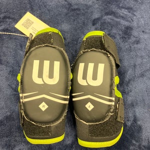 Youth Large Winnwell Elbow Pads (Used)