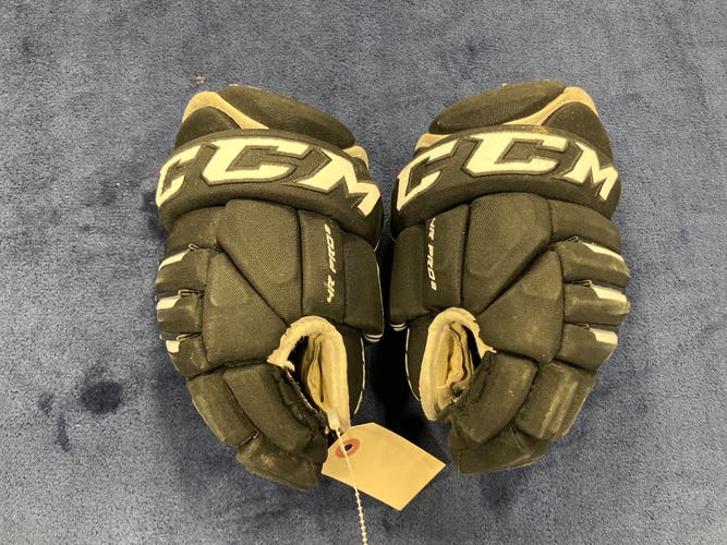 Black Junior CCM 4R Pro2 Gloves 11" (Used)