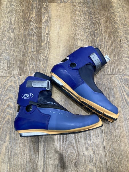 Salomon Cross Country Ski Boots | 8 1/2