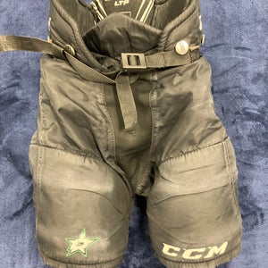 Black Youth Large CCM Hockey Pants (Used)