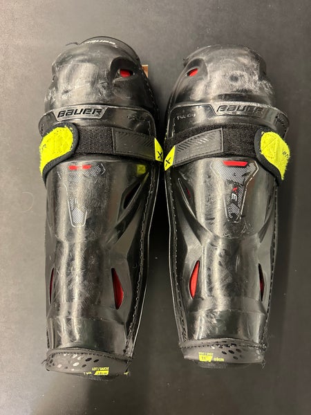 Junior Bauer Vapor 3X Shin Pads 11" (Used)