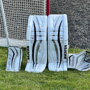 36" 2015 Vaughn Velocity V6 Regular Goalie Full Set (Used)