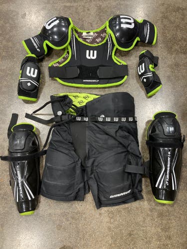 Youth Large Winnwell Starter Kit (Used)