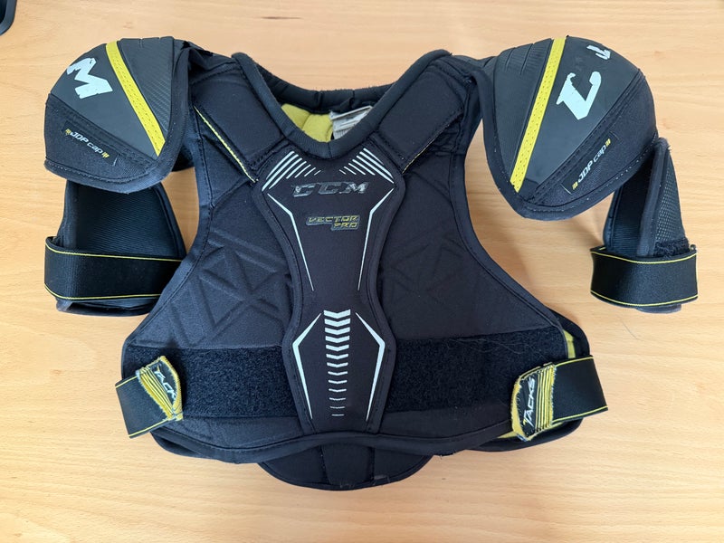 CCM Tacks Vector PRO Shoulder Pads - Jr Large