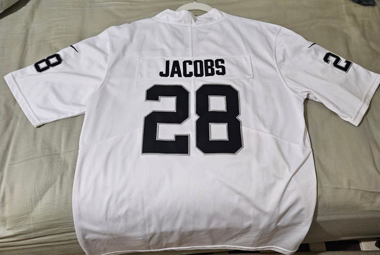 Josh Jacobs Raiders Jersey. White. Medium/Large