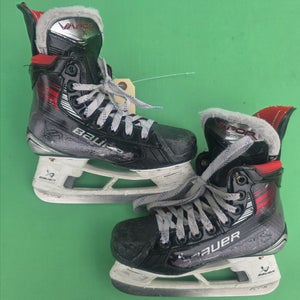 Junior Bauer Vapor X5 Pro Hockey Skates | Size 2.5 Regular Width (D)
