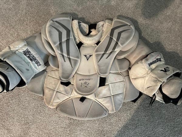 Cam Ward Hurricanes Large Vaughn Velocity V6 Goalie Chest Protector Pro Stock (Used)