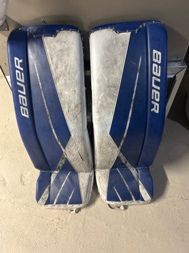 Medium Bauer Supreme 3S Goalie Leg Pads