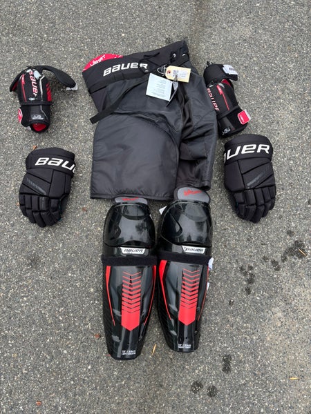 Junior Large Bauer Starter Kit w/o Shoulder Pads