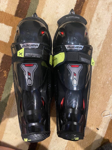 Junior Bauer Vapor 3X 12" Shin Pads (Used)