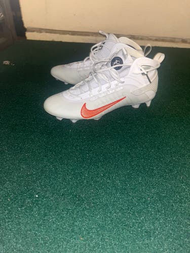 White Men's Size M 12.5 (W 13.5) Adult Nike Huarache 9 Elite Mid Mid Top Molded Cleats (New)