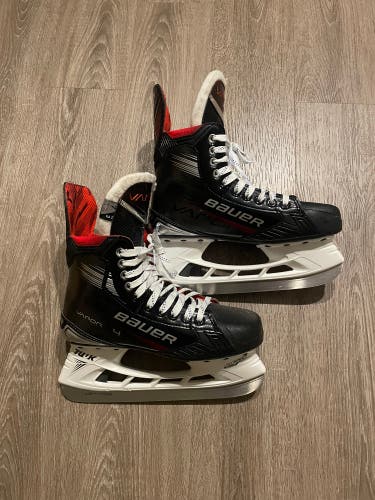 2024 Bauer Vapor X4 Hockey Skates Senior Size 7 Fit 3 (New)