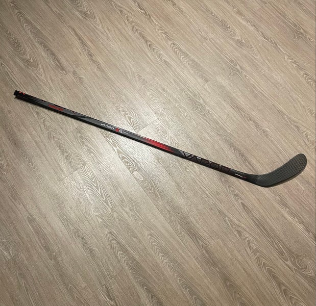 Senior Bauer Vapor X5 Pro Senior Left Hand Hockey Stick P28 (New)